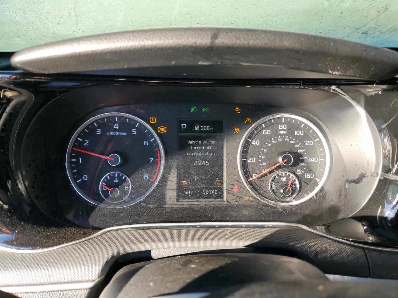 2022 KIA K5