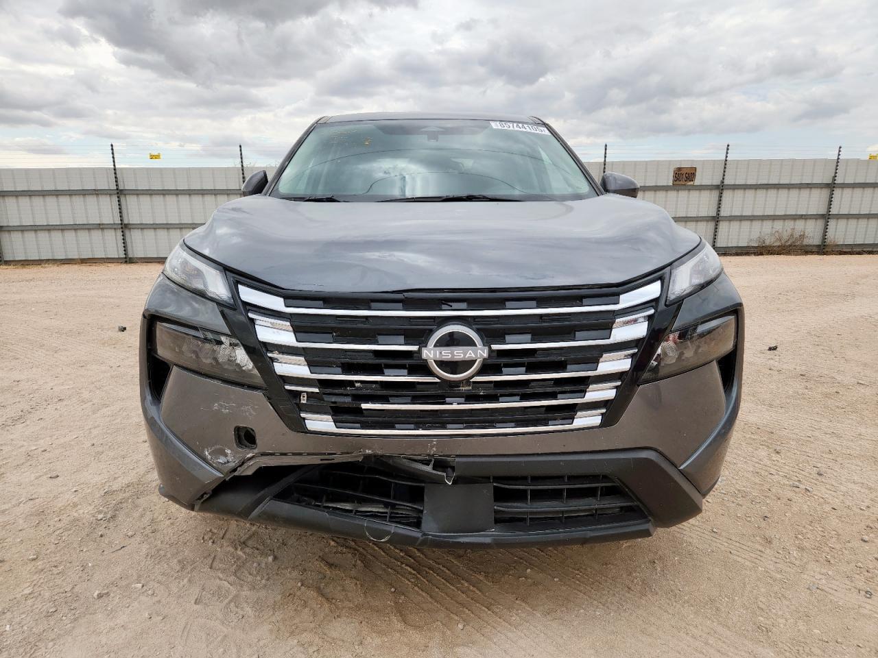 2025 NISSAN ROGUE
