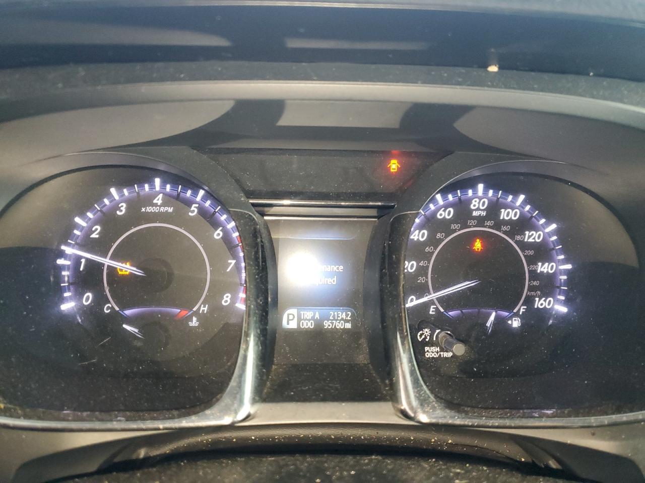 2013 TOYOTA Avalon