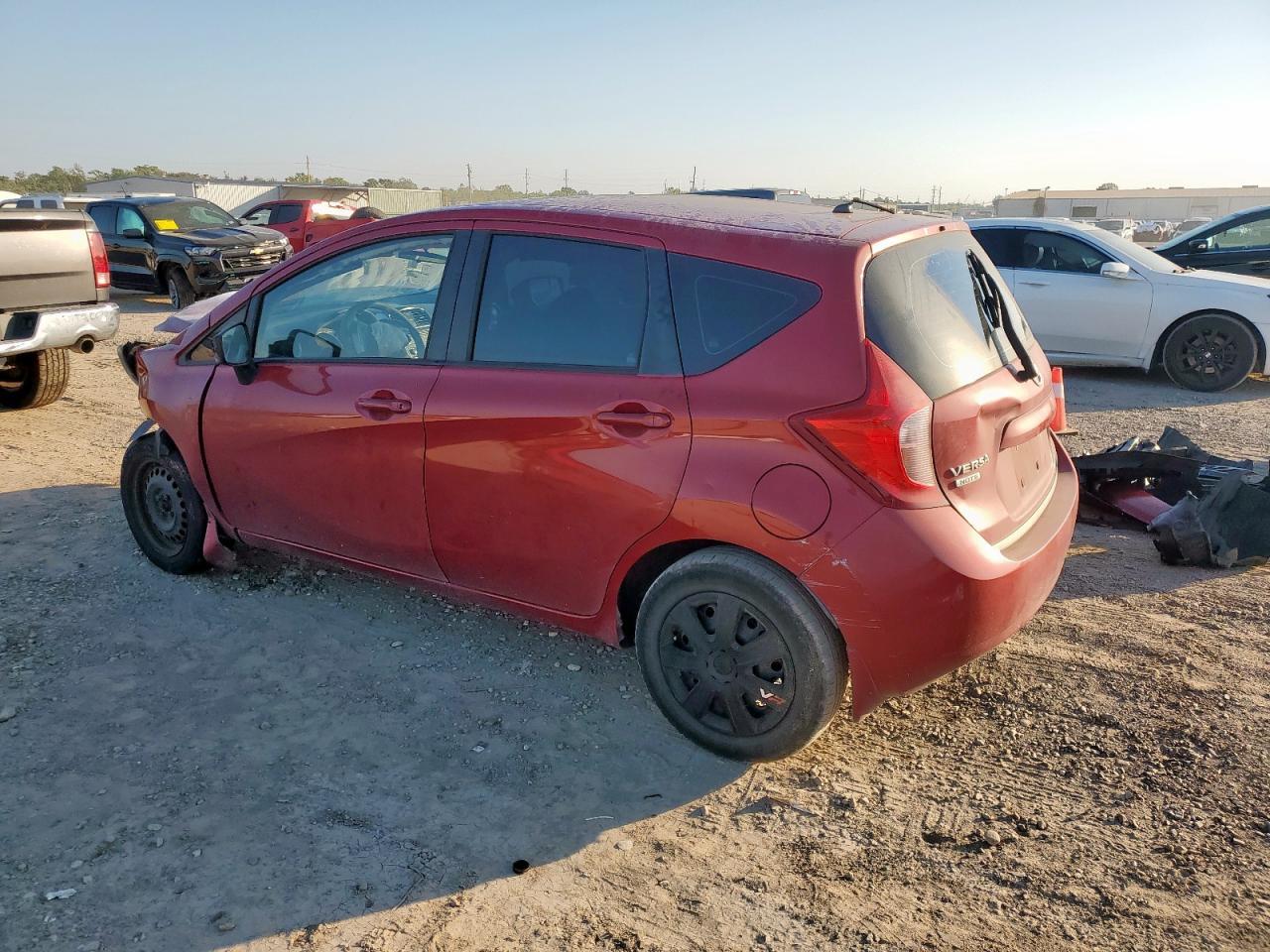2015 NISSAN Versa Note
