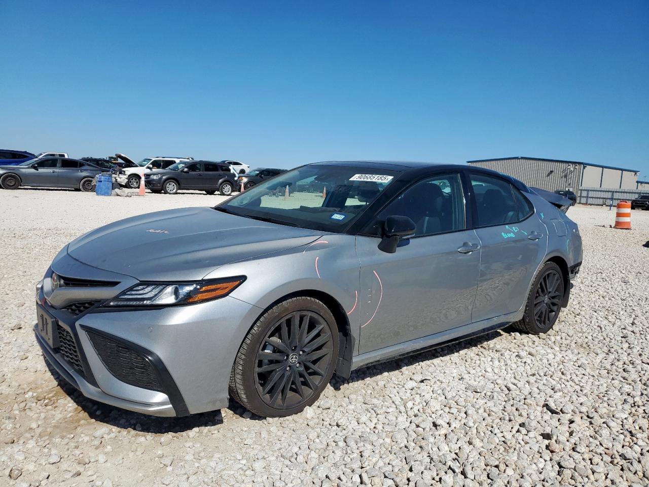 2023 TOYOTA CAMRY