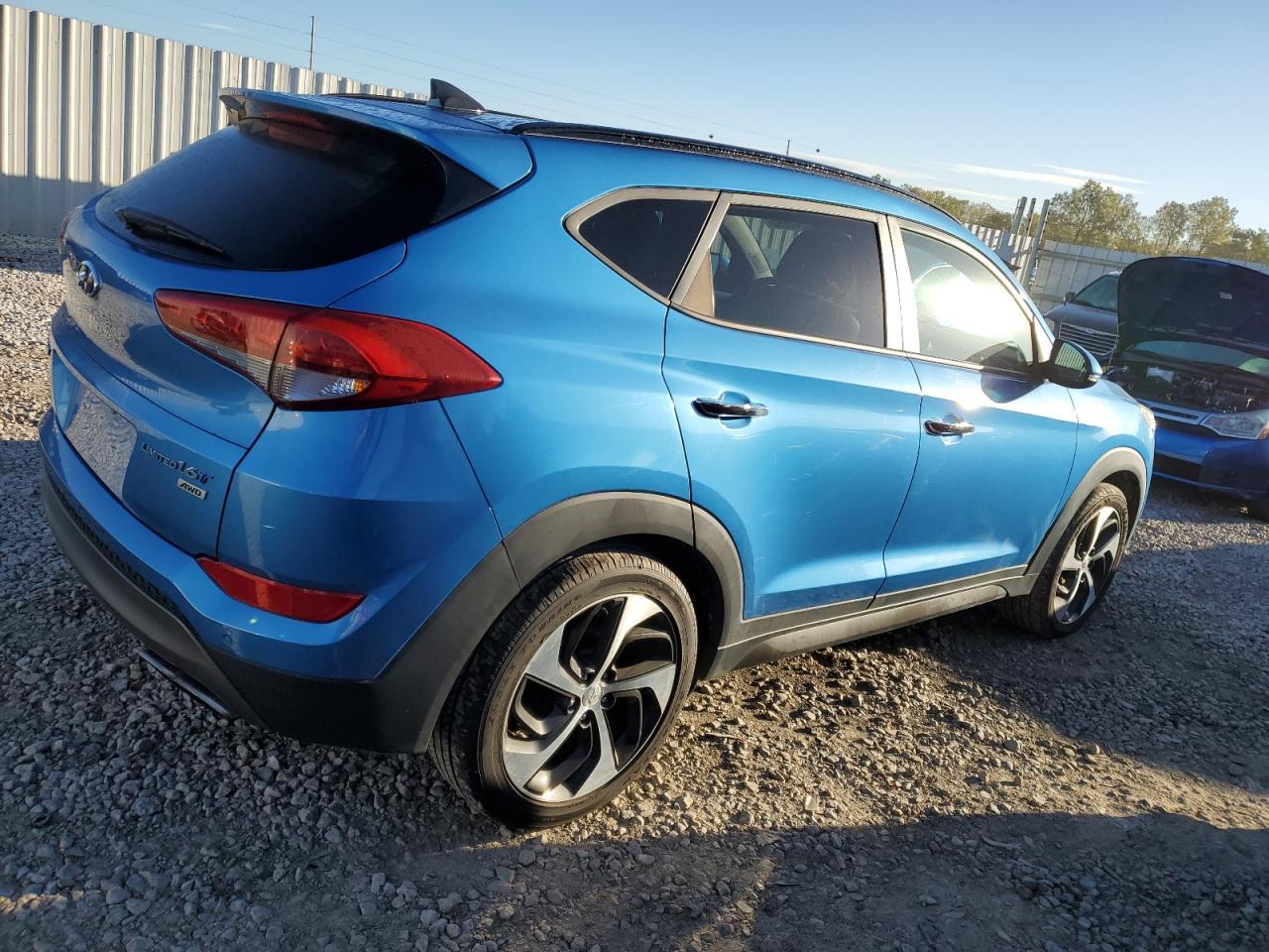 2016 HYUNDAI TUCSON