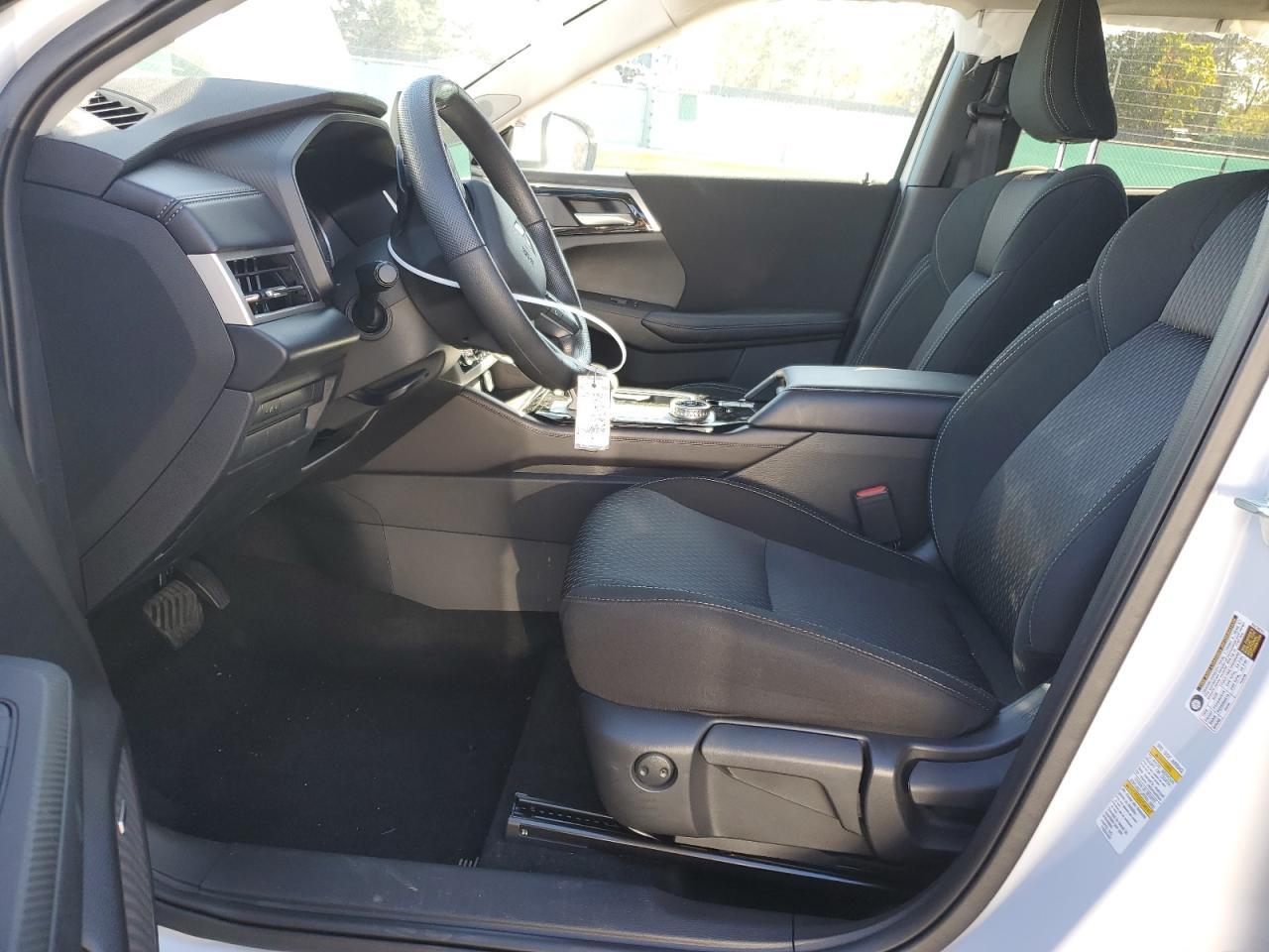 2025 MITSUBISHI outlander