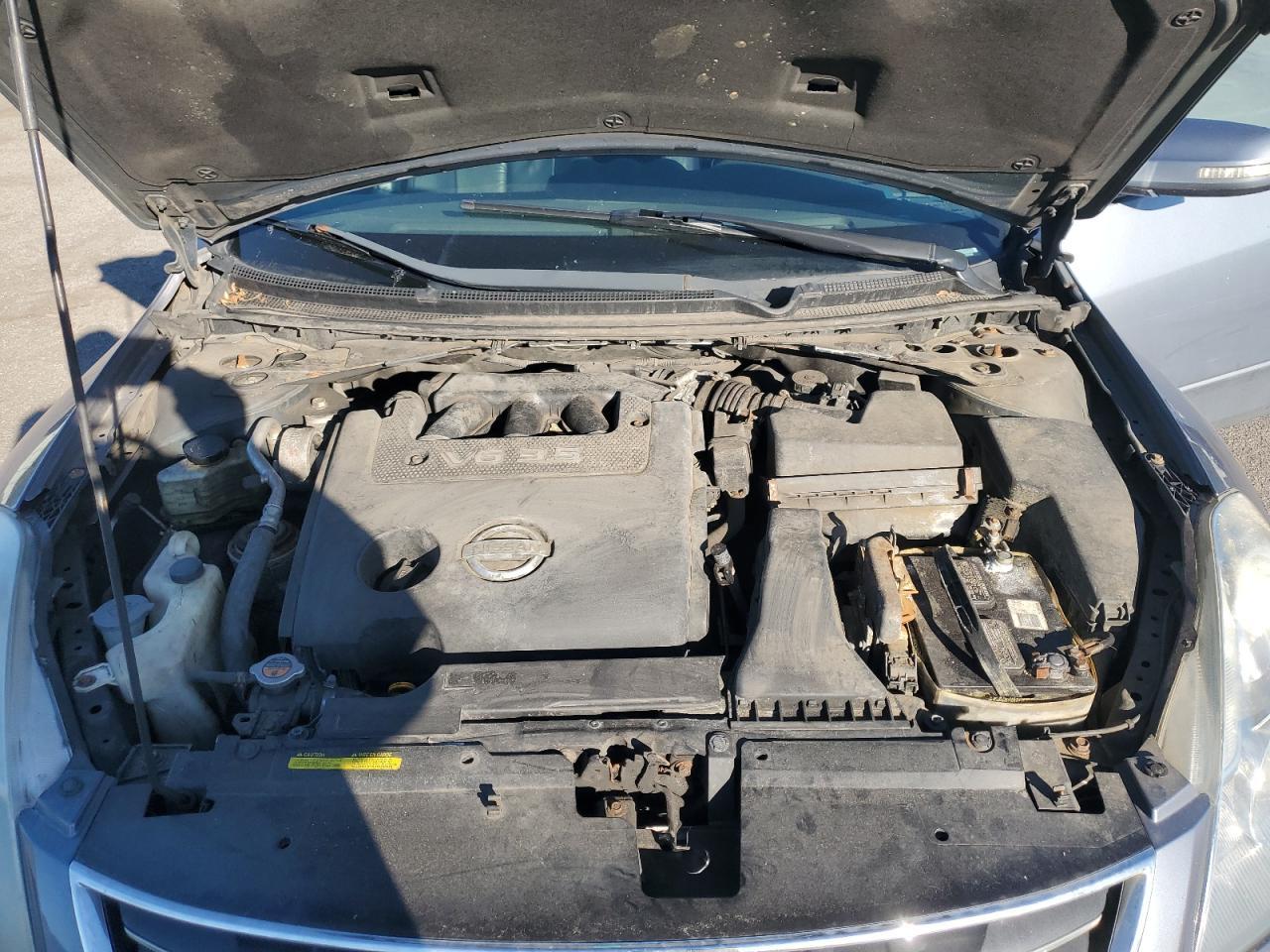 2012 NISSAN ALTIMA