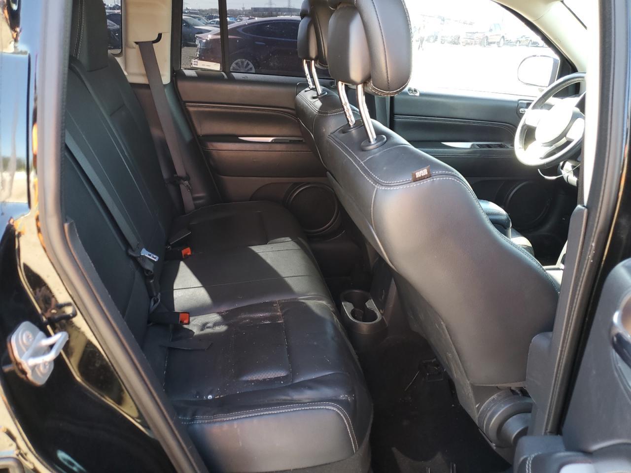 2015 JEEP Compass