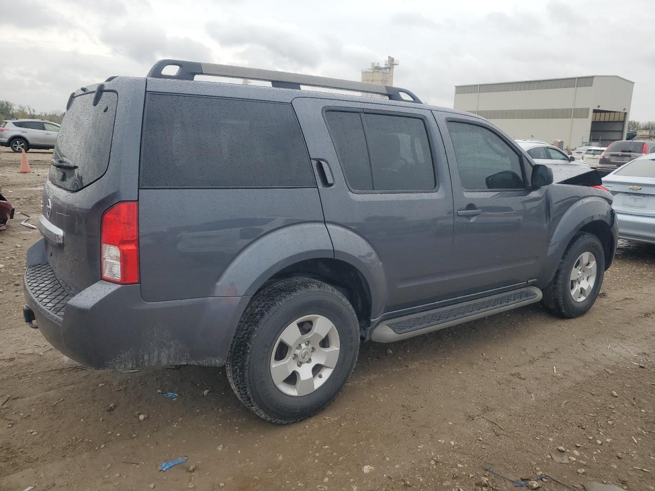 2012 NISSAN PATHFINDER