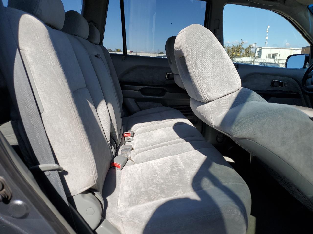 2004 HONDA PILOT
