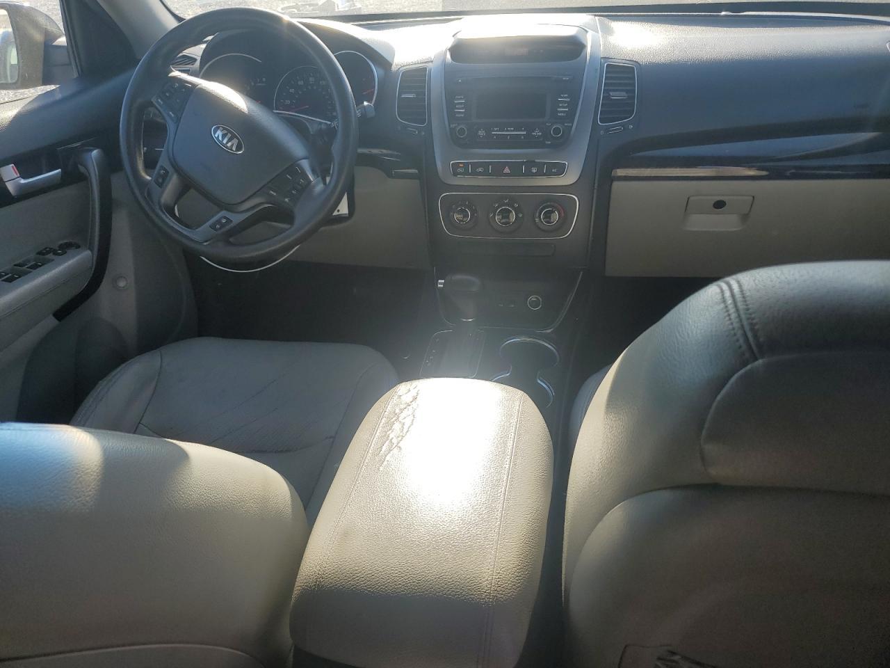2015 KIA SORENTO