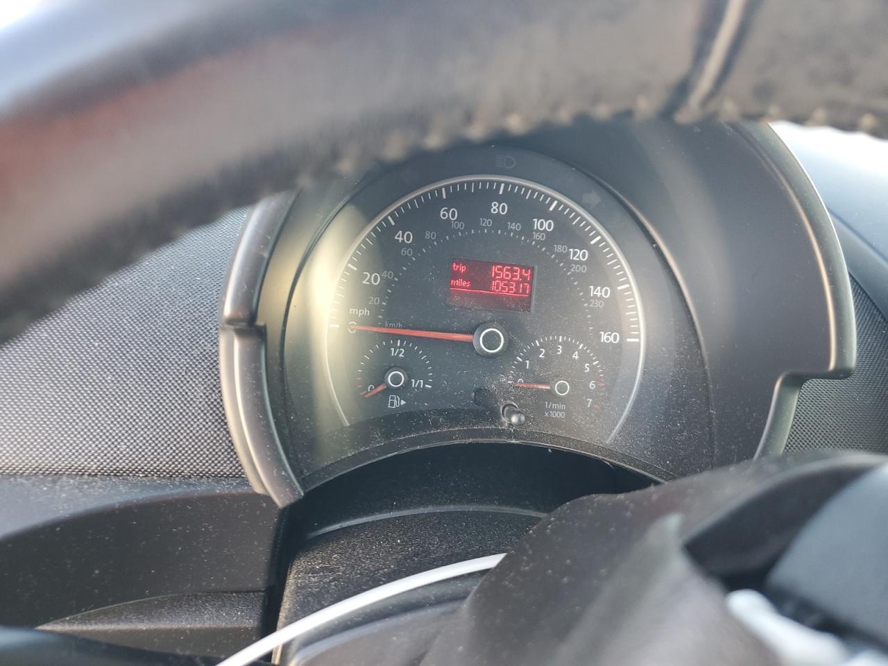 2010 VOLKSWAGEN Beetle