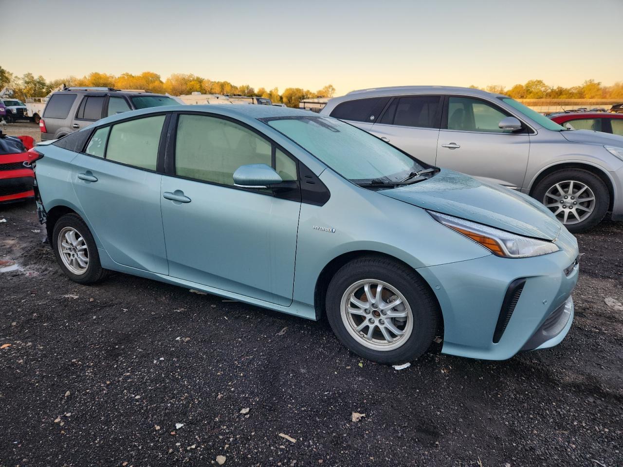 2019 TOYOTA PRIUS