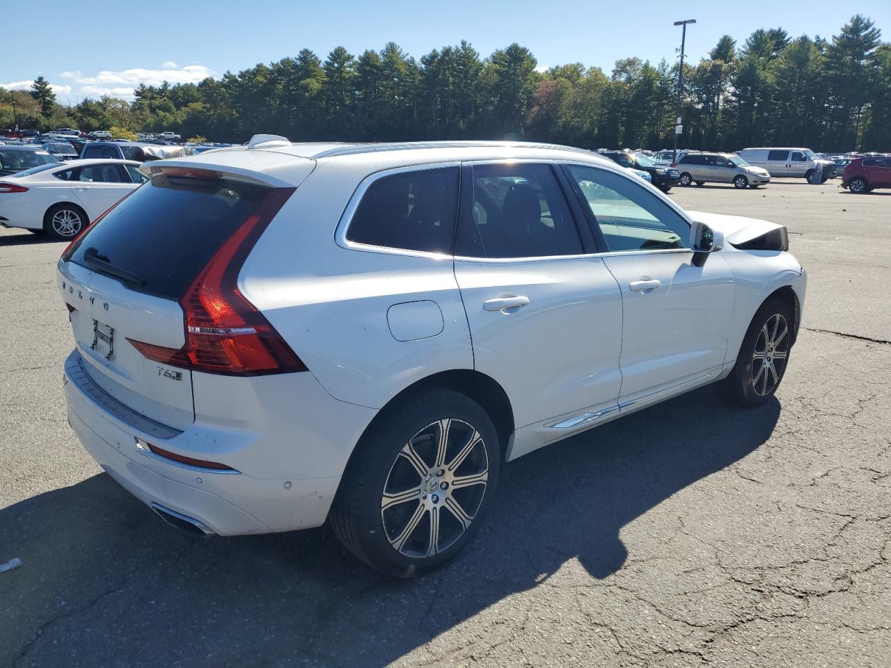 2019 VOLVO XC60