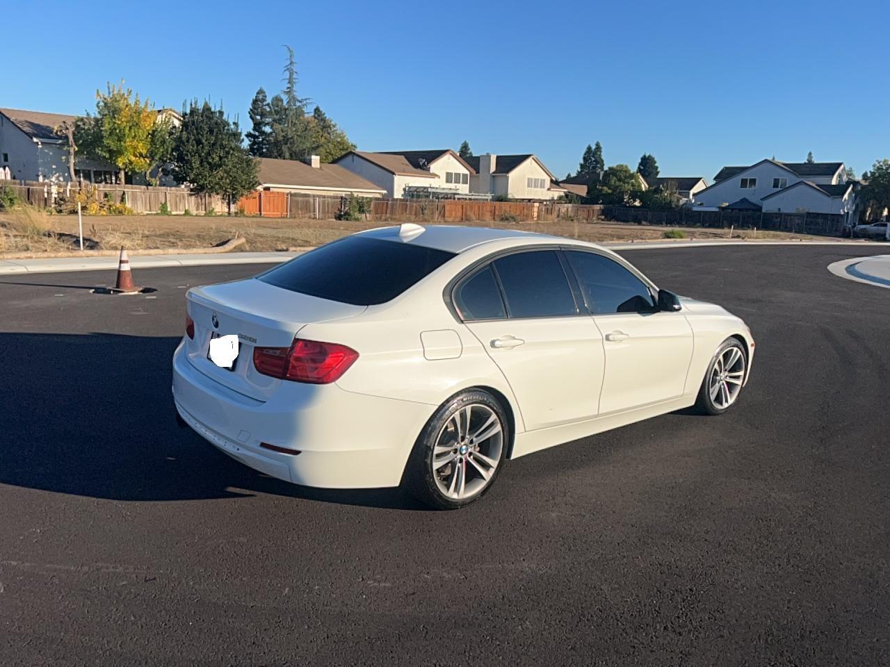 2013 BMW 3 SERIES