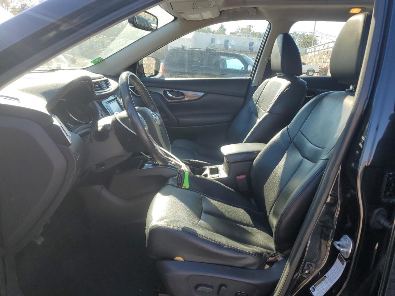 2016 NISSAN ROGUE