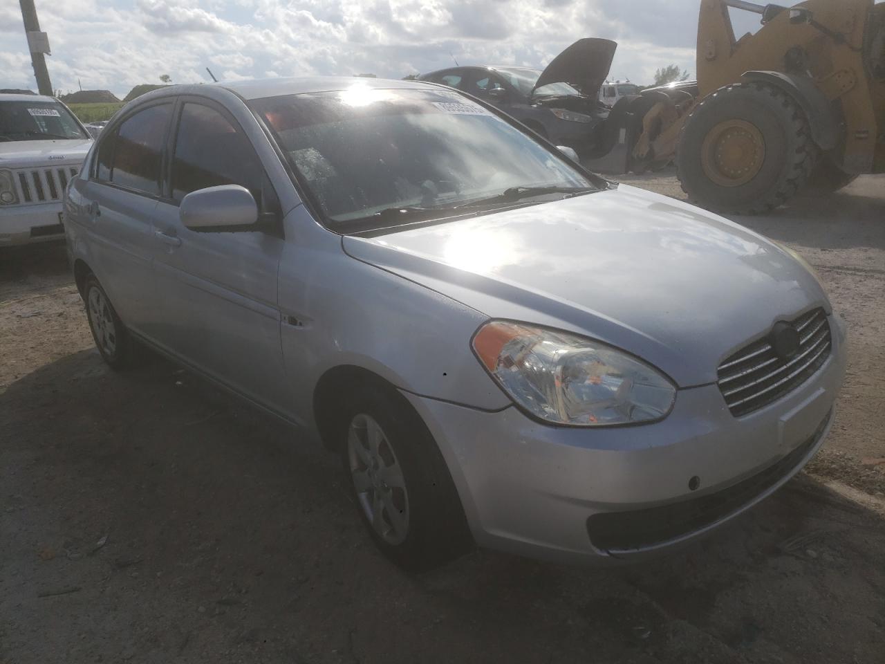 2011 HYUNDAI ACCENT