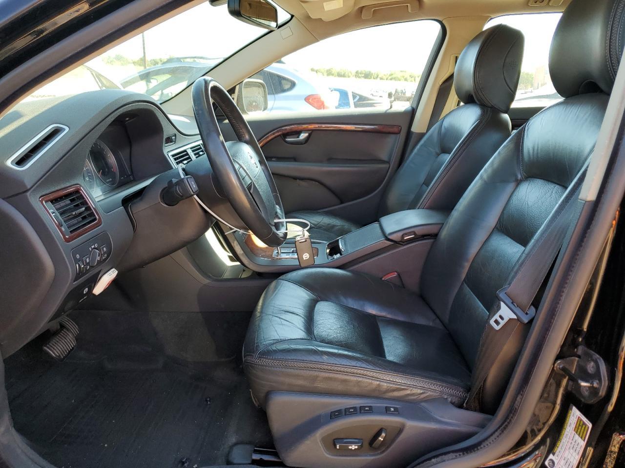 2008 VOLVO XC70