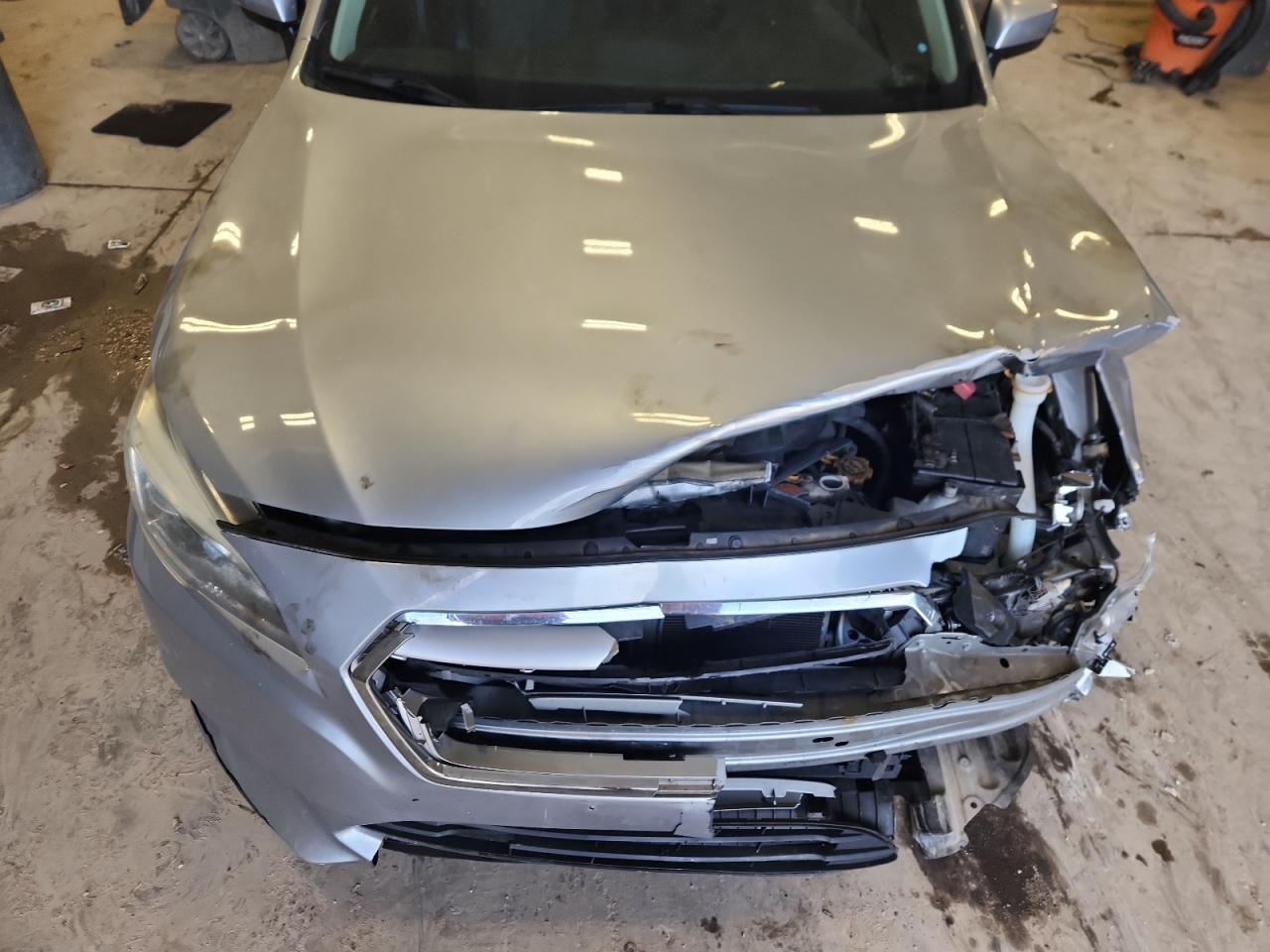 2016 SUBARU Legacy