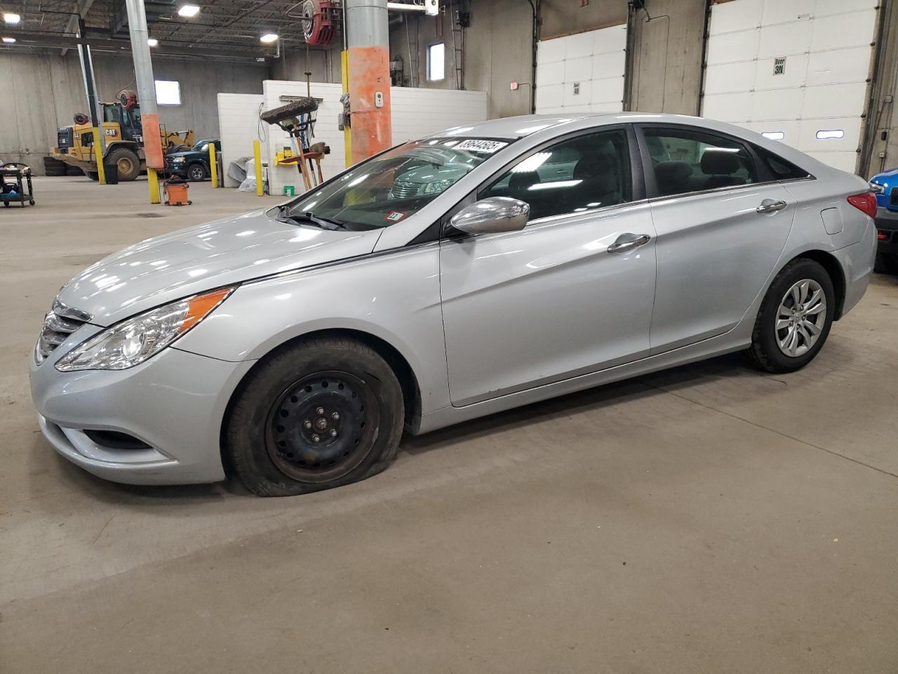 2011 HYUNDAI SONATA