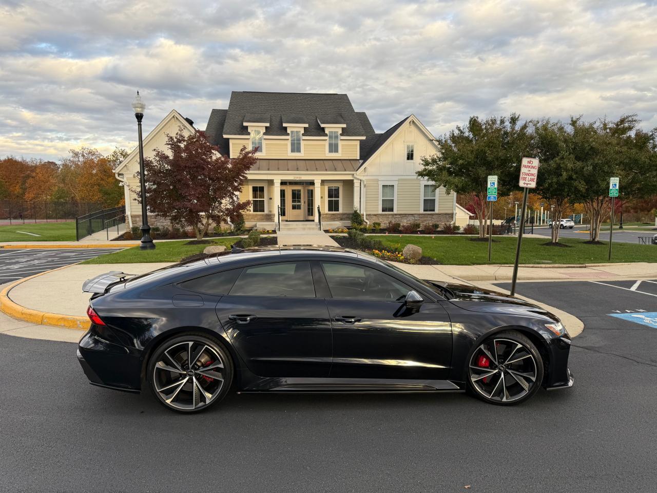 2023 AUDI RS7