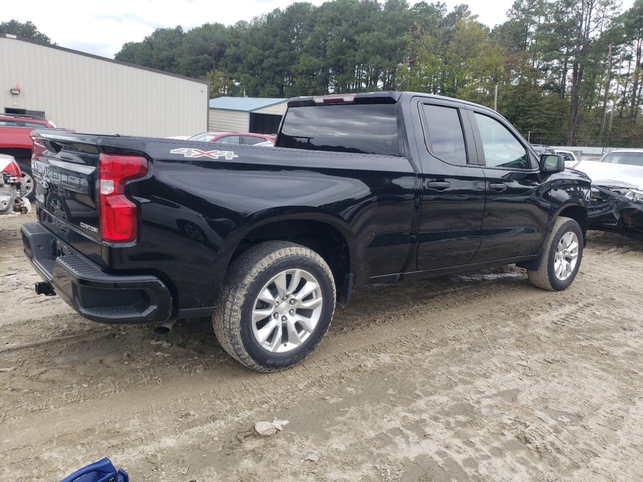 2021 CHEVROLET Silverado