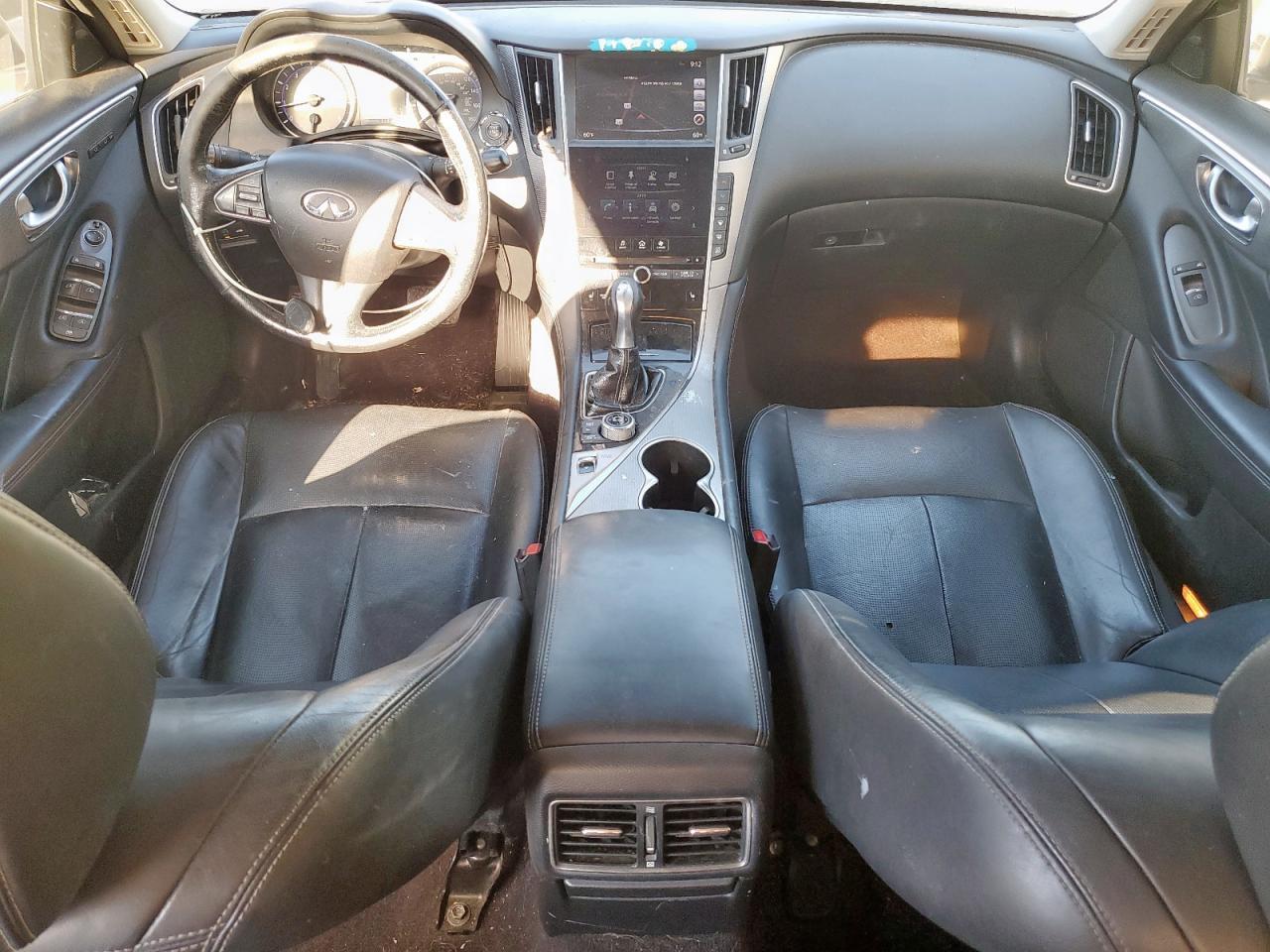 2016 INFINITI Q50