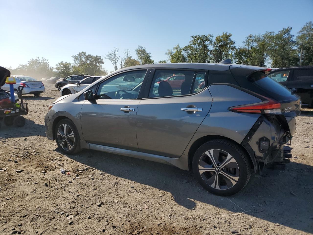 2020 NISSAN LEAF