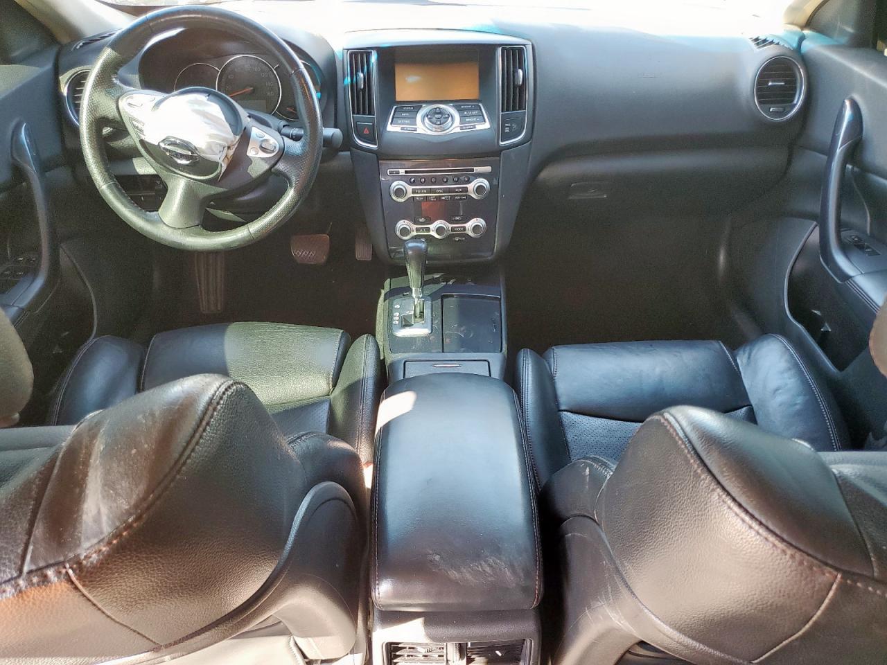 2014 NISSAN Maxima