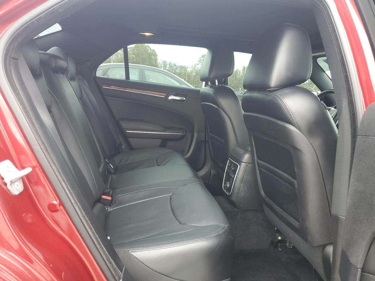 2014 CHRYSLER 300