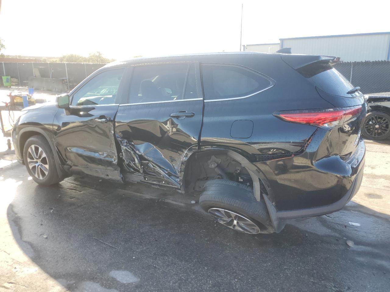 2023 TOYOTA HIGHLANDER