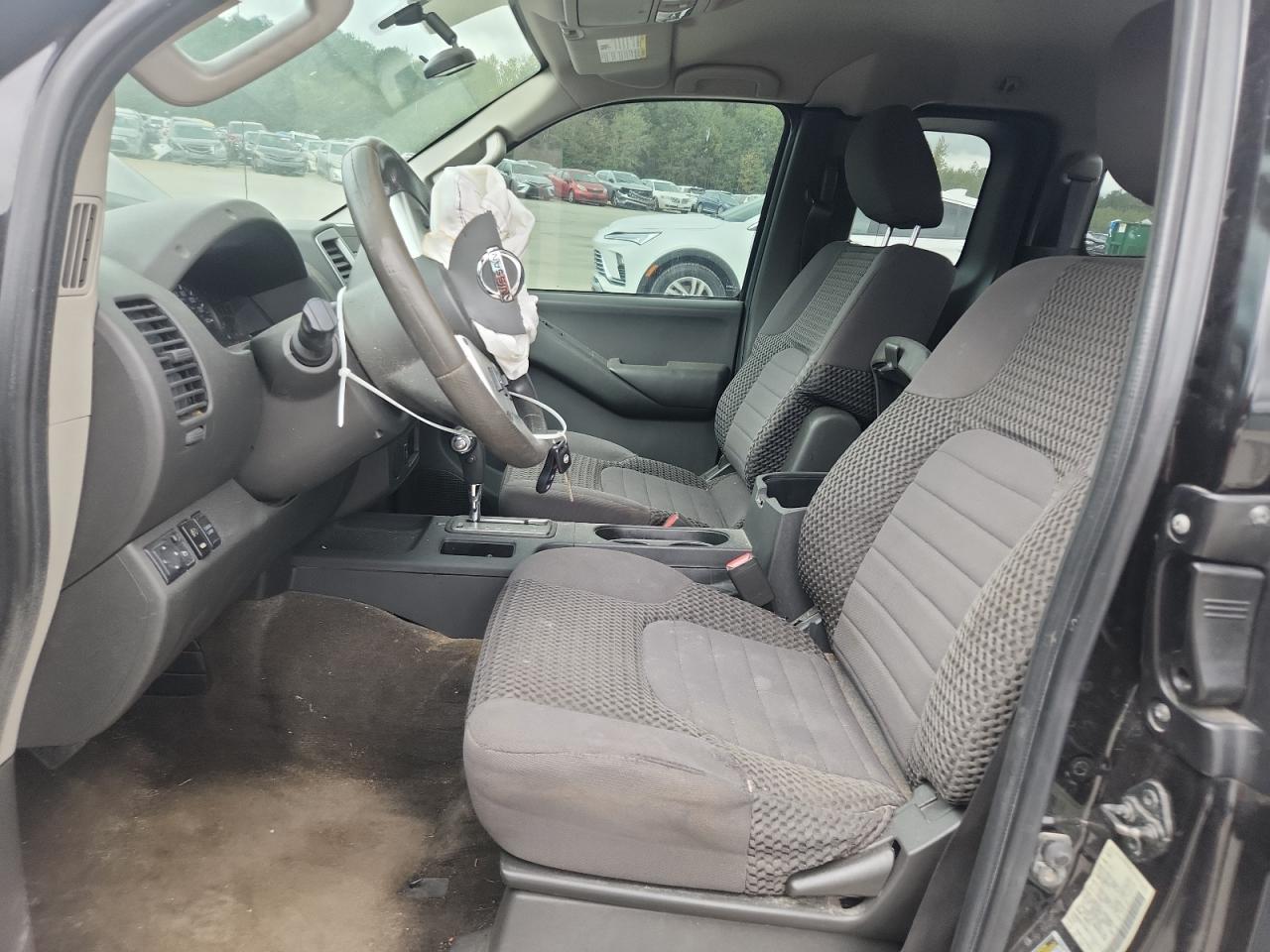 2013 NISSAN Frontier