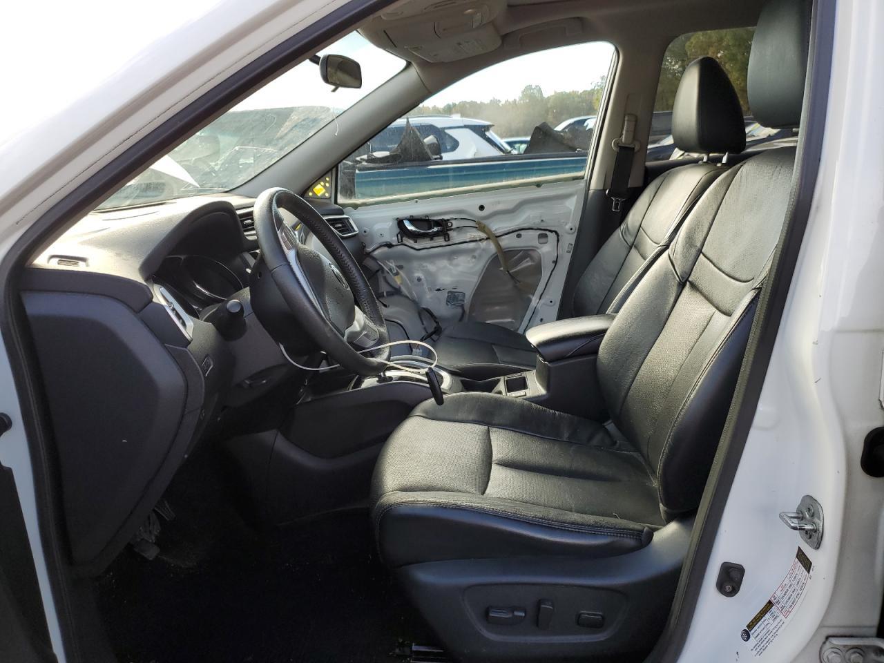 2014 NISSAN ROGUE