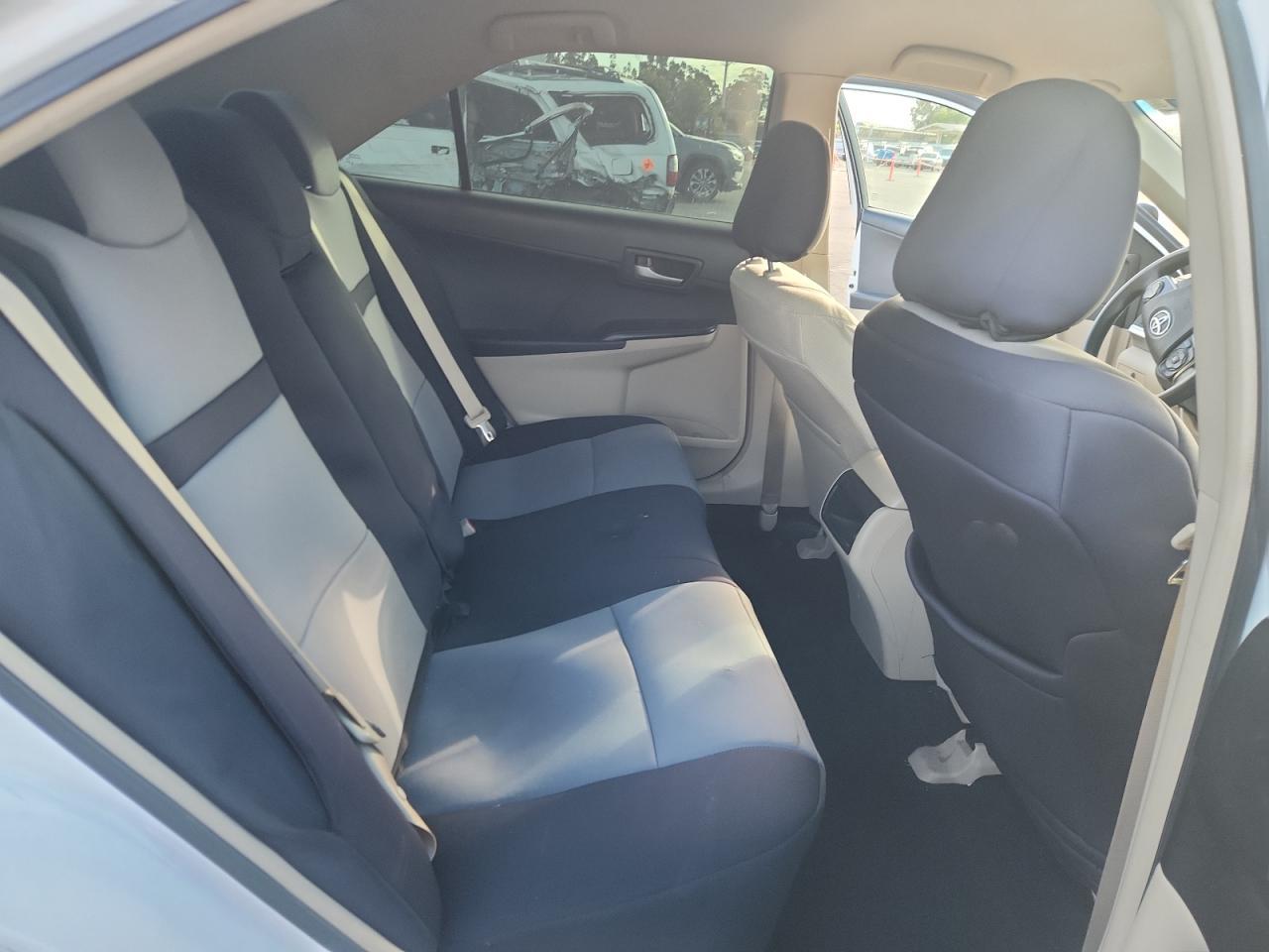2012 TOYOTA CAMRY