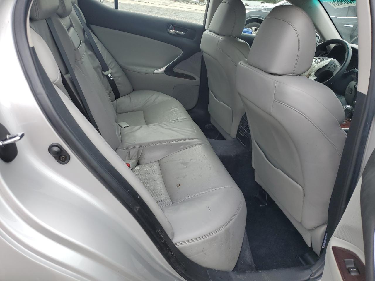 2006 LEXUS Is
