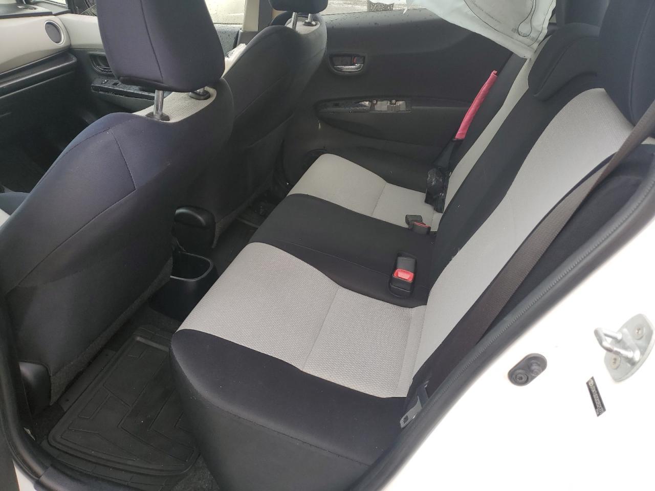 2012 TOYOTA YARIS
