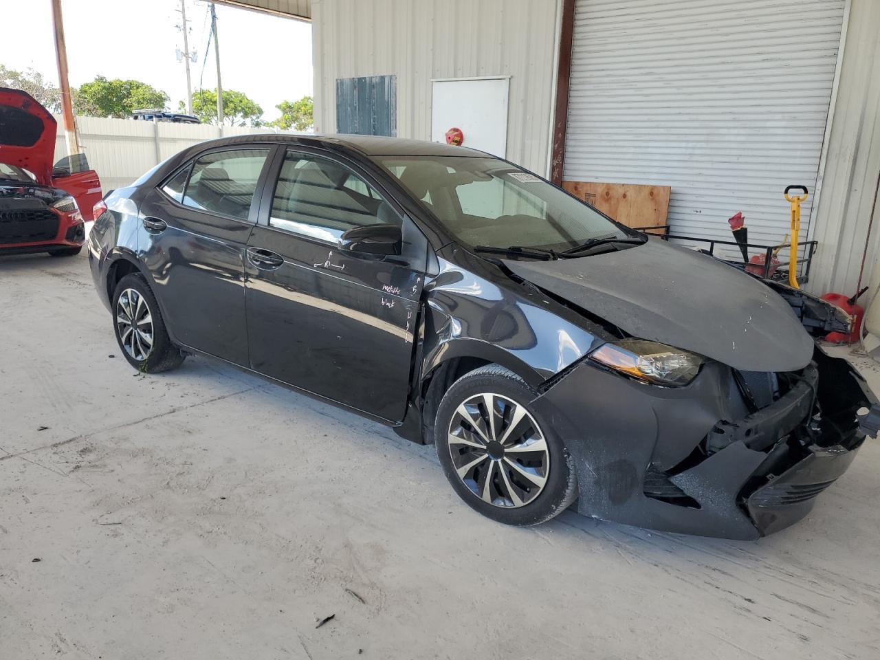 2017 TOYOTA COROLLA