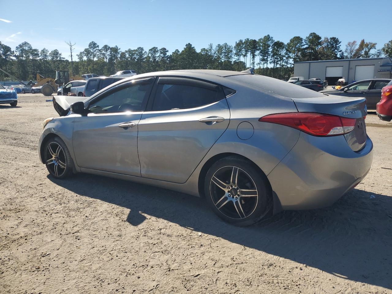 2012 HYUNDAI ELANTRA
