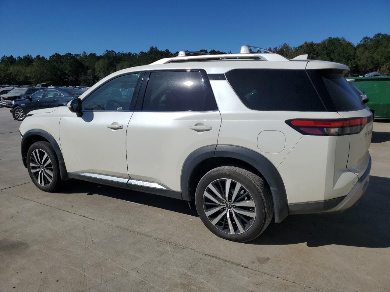2024 NISSAN PATHFINDER
