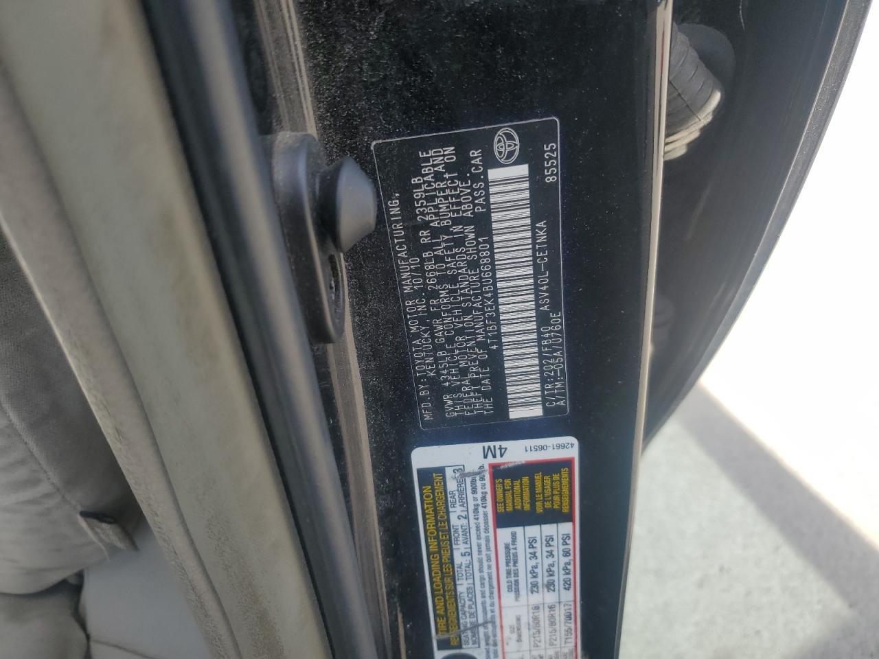 2011 TOYOTA CAMRY