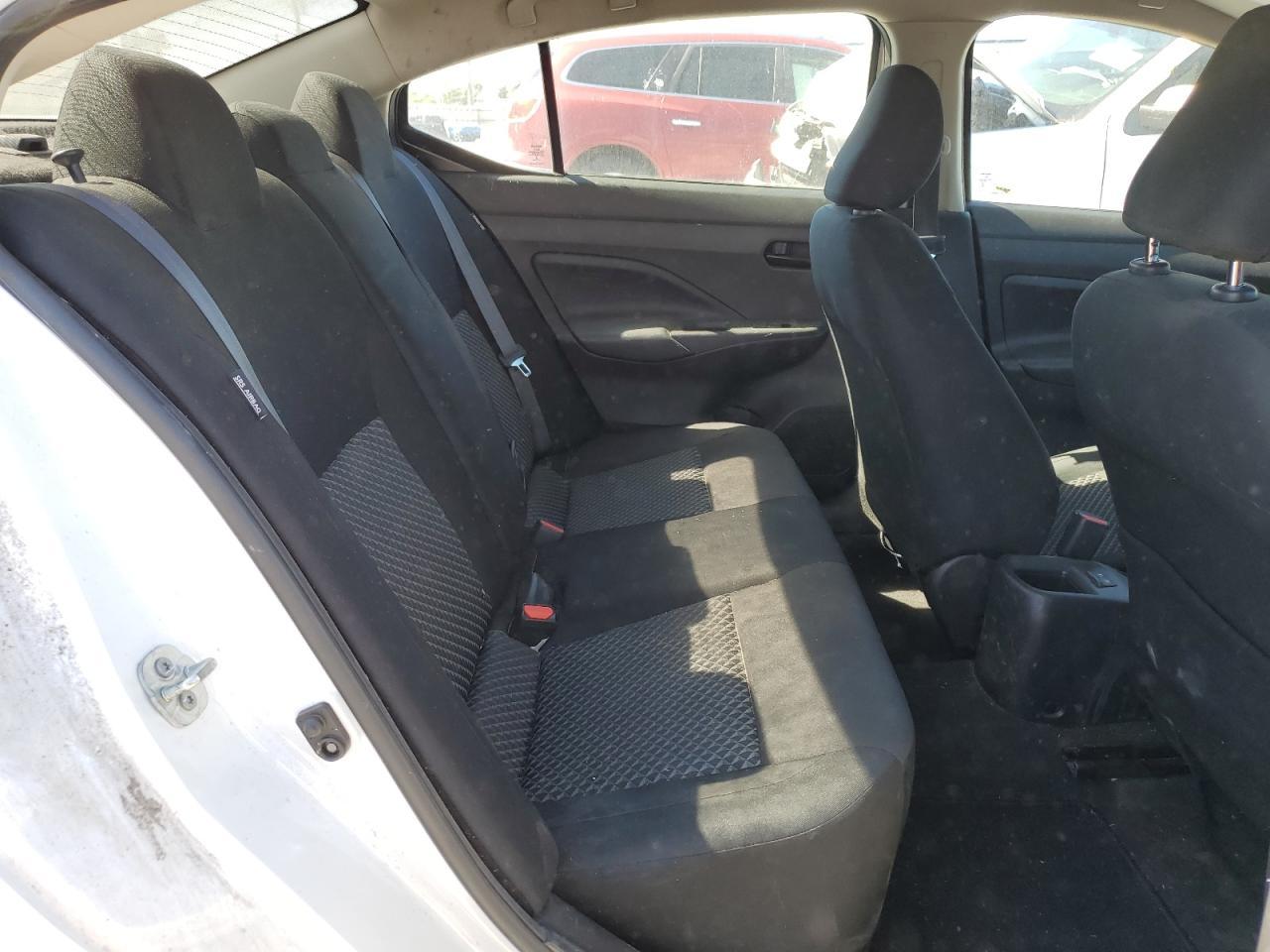 2022 NISSAN VERSA
