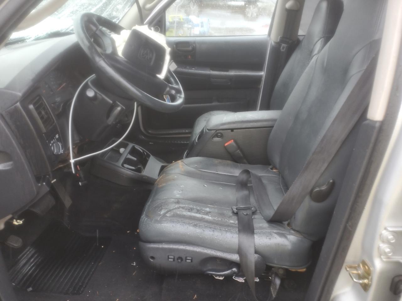 2003 DODGE Dakota