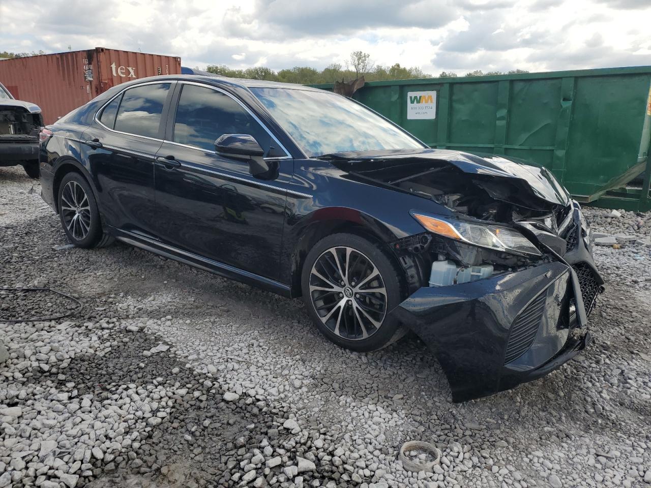 2018 TOYOTA CAMRY