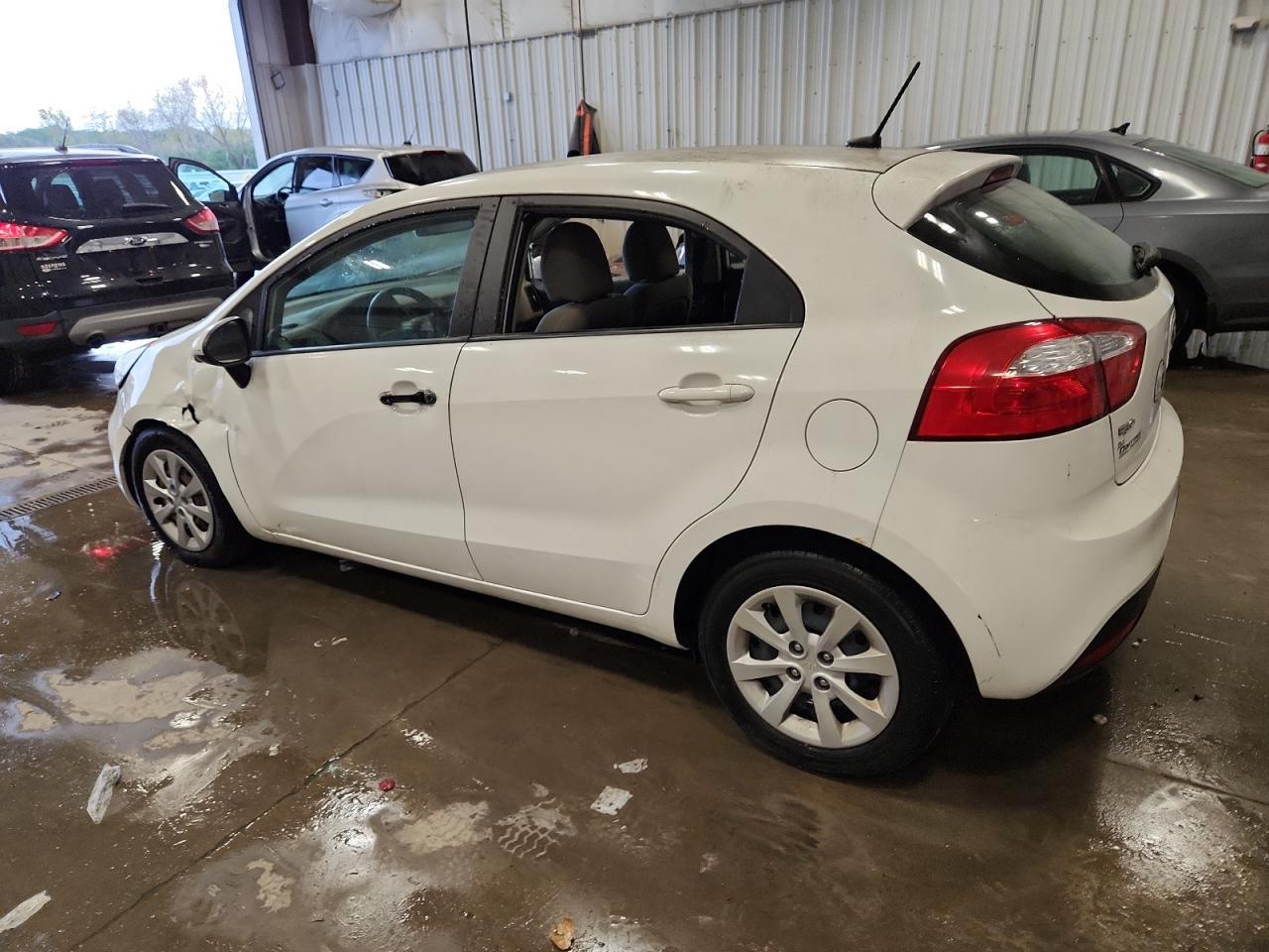2014 KIA RIO