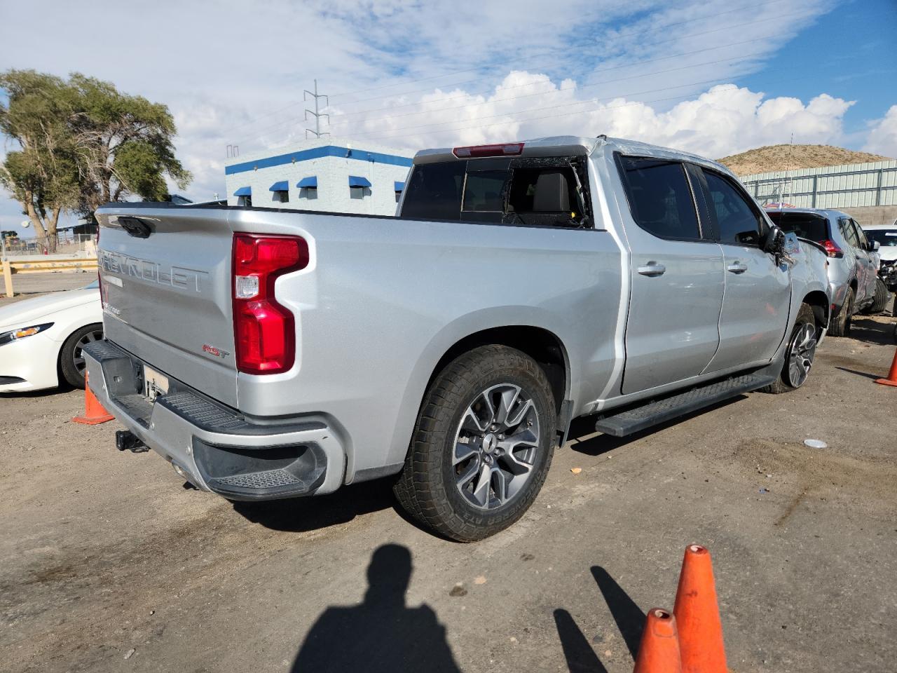 2022 CHEVROLET Silverado
