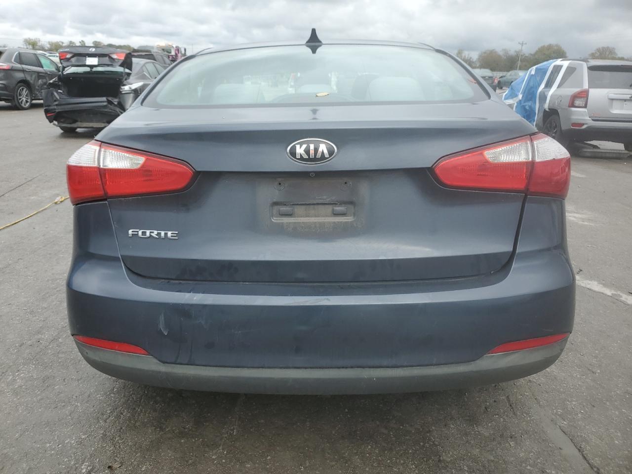 2016 KIA FORTE