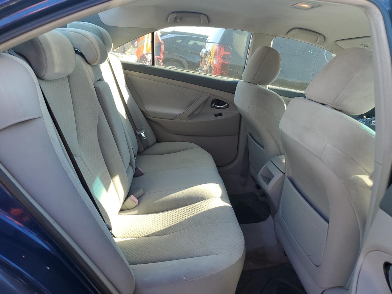 2009 TOYOTA CAMRY