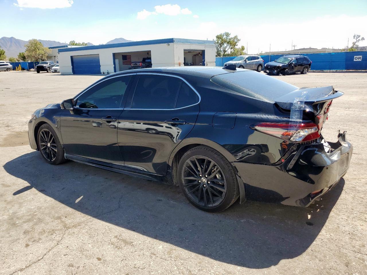 2024 TOYOTA CAMRY