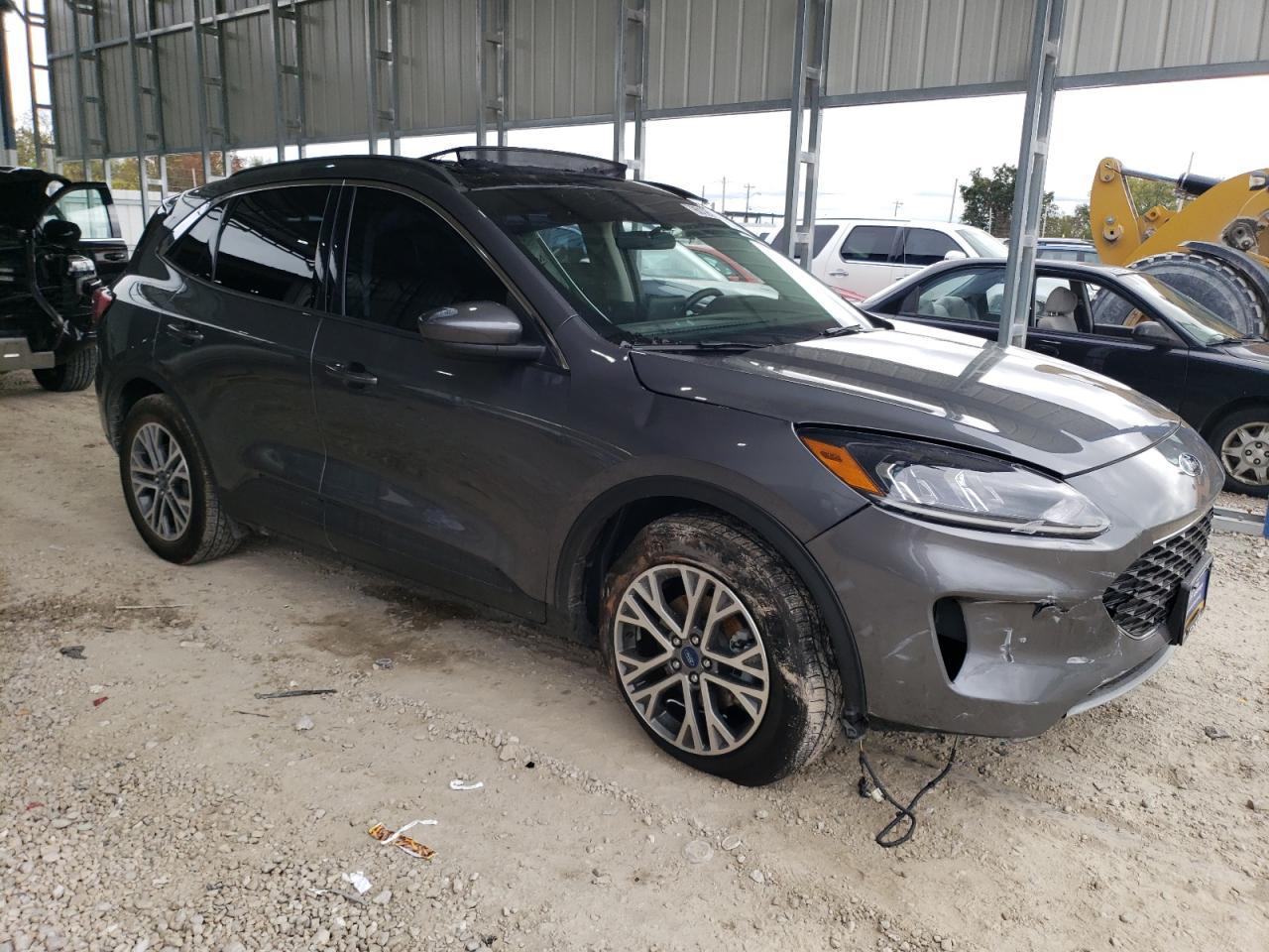 2021 FORD ESCAPE