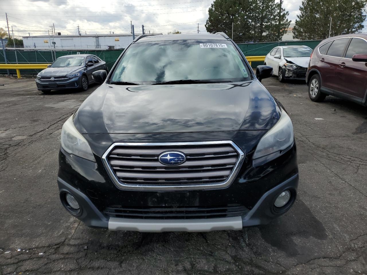 2017 SUBARU Outback