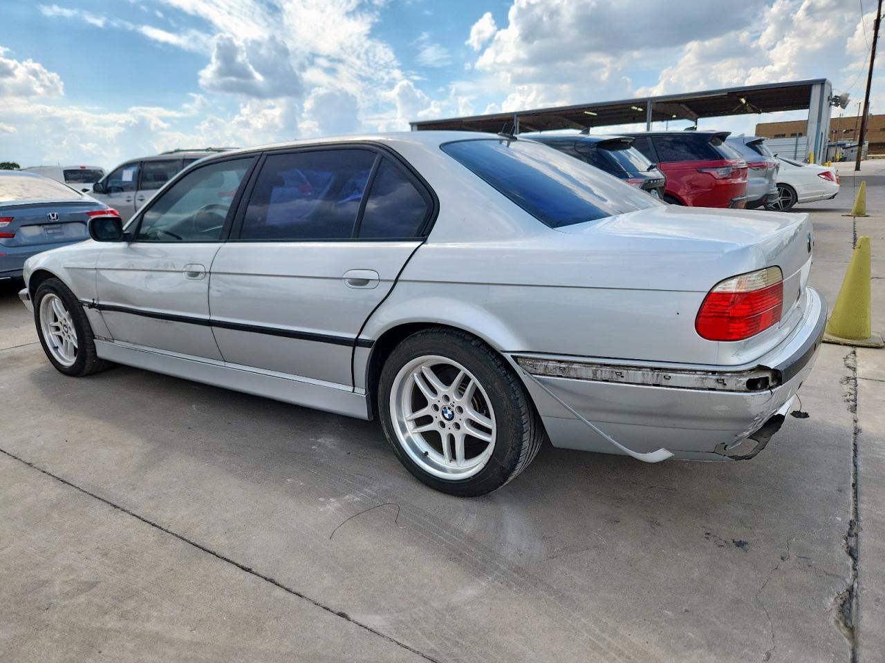 2001 BMW 7 series