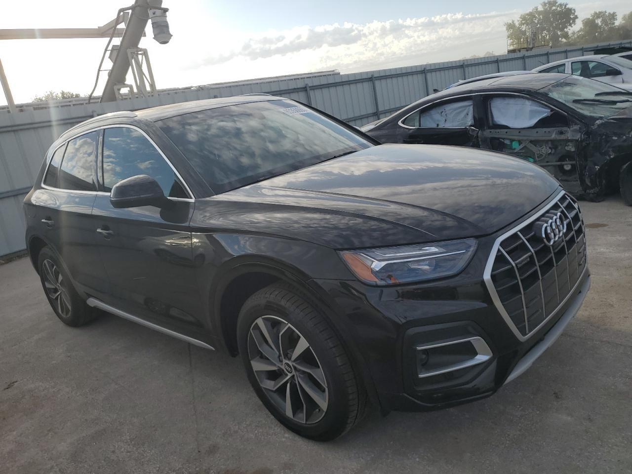 2021 AUDI Q5