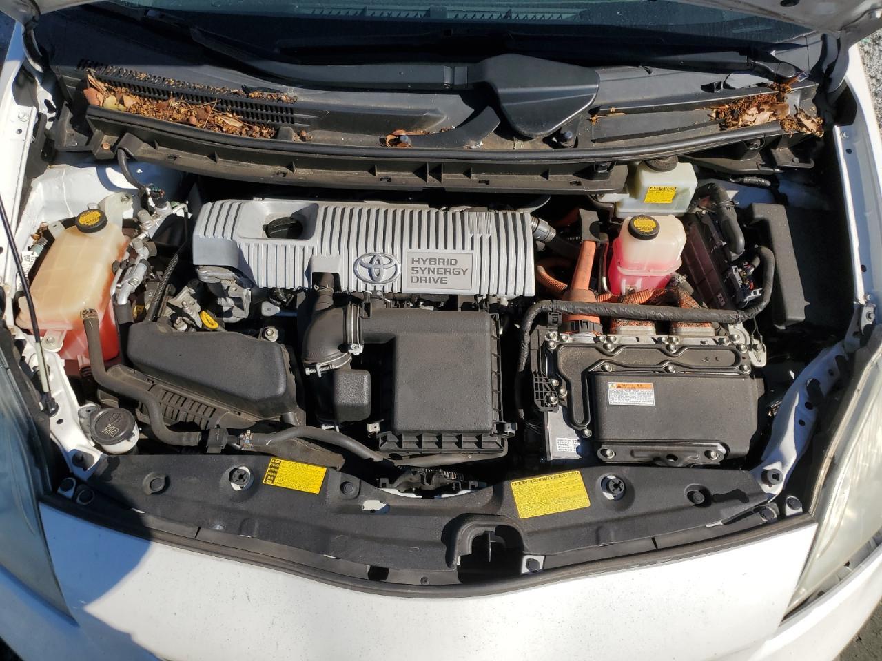 2013 TOYOTA PRIUS